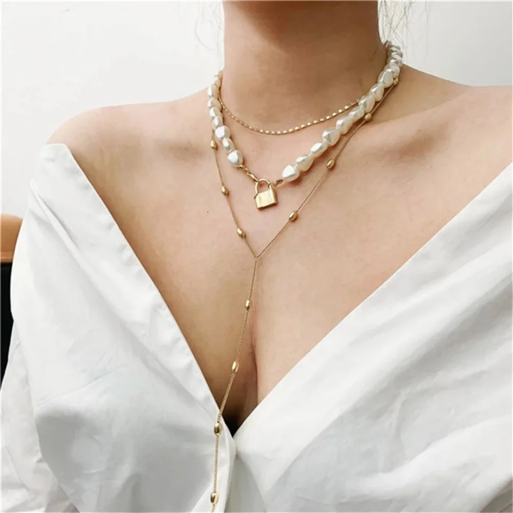 💎✨ Farah Layer Necklace - Picture 2 of 4
